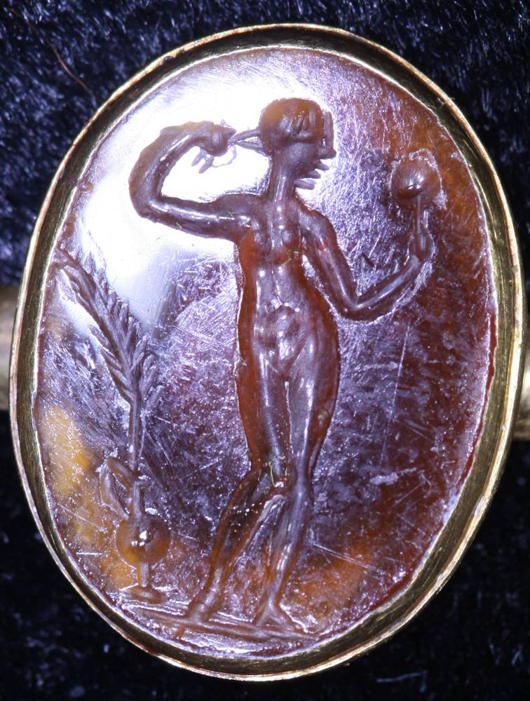 Carnelian Gem With Ring